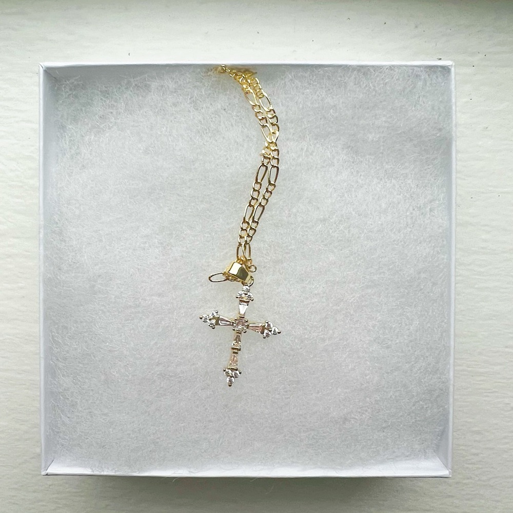 14k Gold Plated Cross Pendant Necklace - Picture 6 of 10